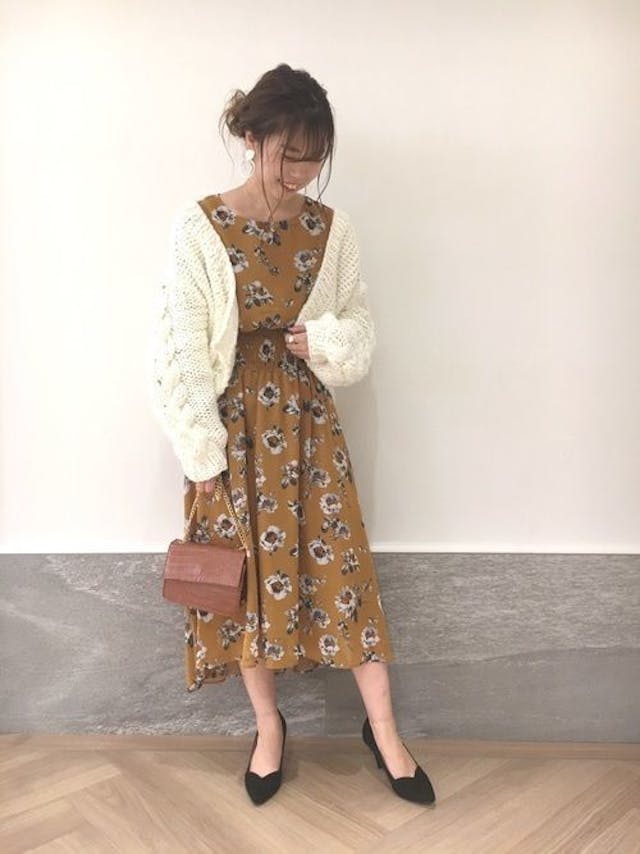 お見合いの服装にワンピースをおすすめする2つの理由 人気コーデ ブランド 選び方 恋活 婚活のための総合サイト 婚活会議 お見合いの服装にワンピースをおすすめする2つの理由 人気コーデ ブランド 選び方 恋活 婚活のための総合サイト 婚活会議